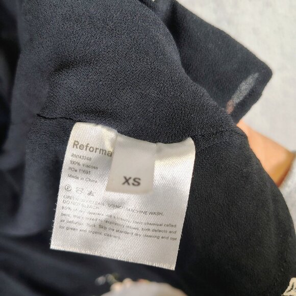 Reformation Susanna Midi Dress Women's XS Black Multi Floral Wrap Long Sleeve - Picture 5 of 12